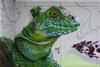 Fassade Wandbemalung-graffiti-leguan-echse-reptil-orchidee