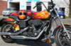 tankbemalung mit airbrush flammen harley